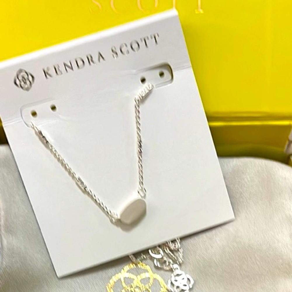 Kendra Scott silver bright necklace